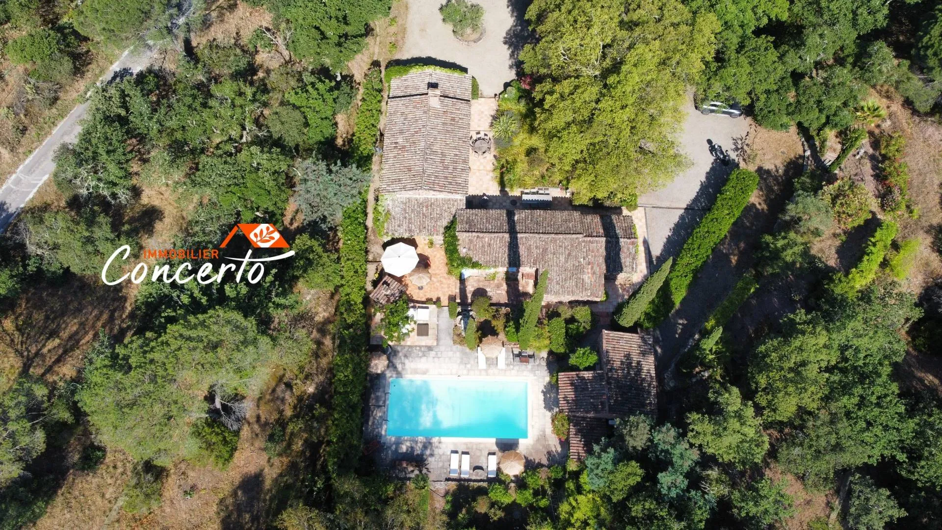 maison 6 pièces à Roquebrune-sur-Argens (83520)