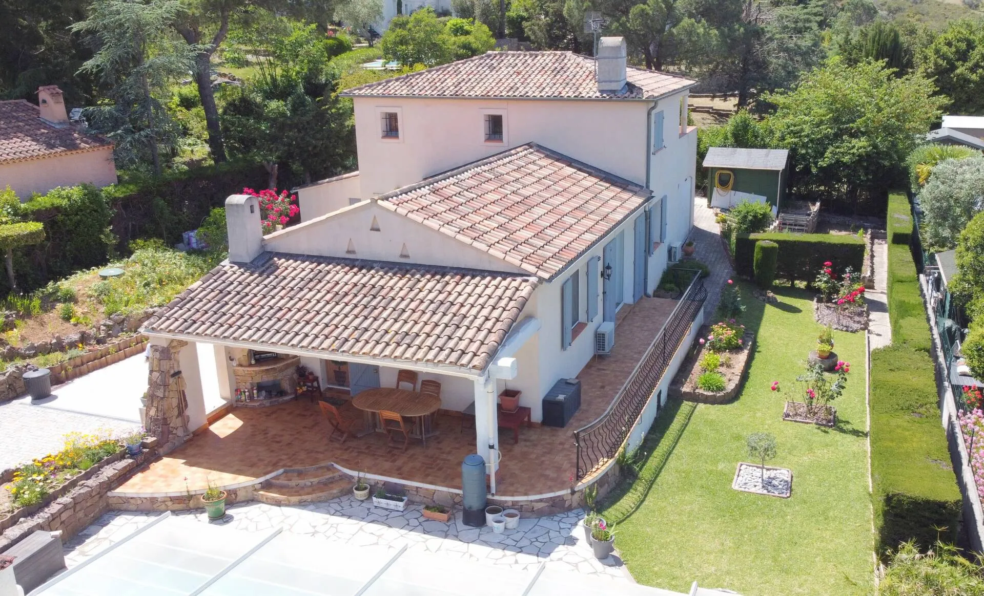 villa 5 pièces à Roquebrune-sur-Argens (83520)