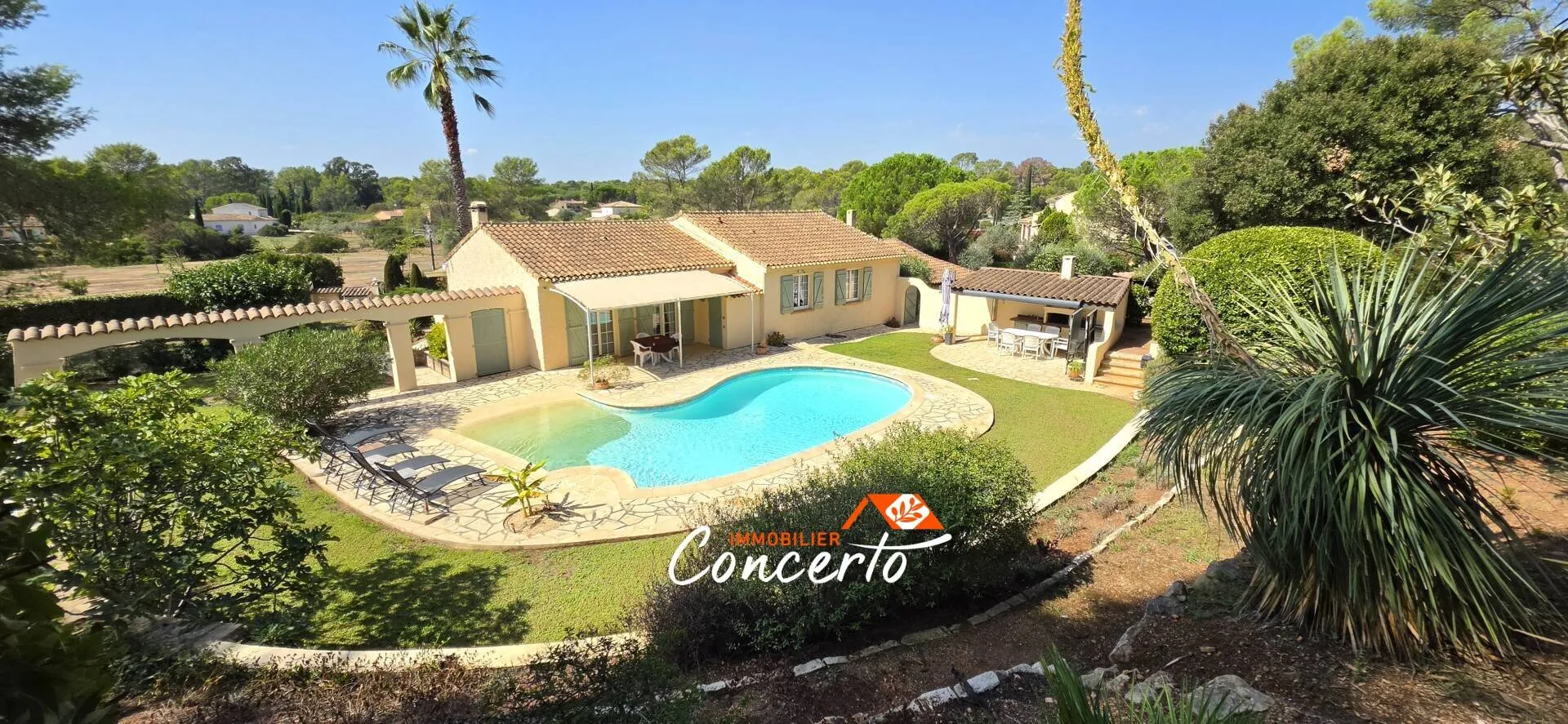 villa 5 pièces à Puget-sur-Argens (83480)