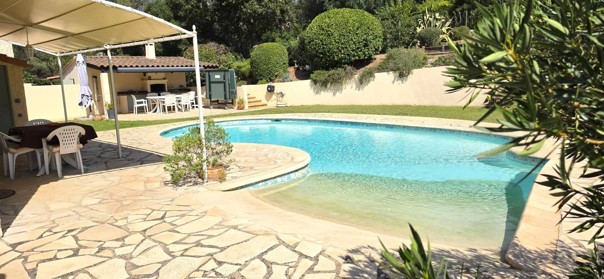 villa 5 pièces à Puget-sur-Argens (83480) — photo 3