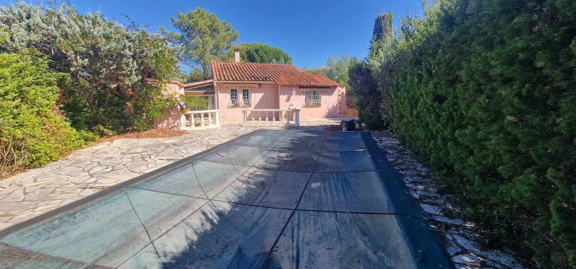 villa 4 pièces à Roquebrune-sur-Argens (83520)