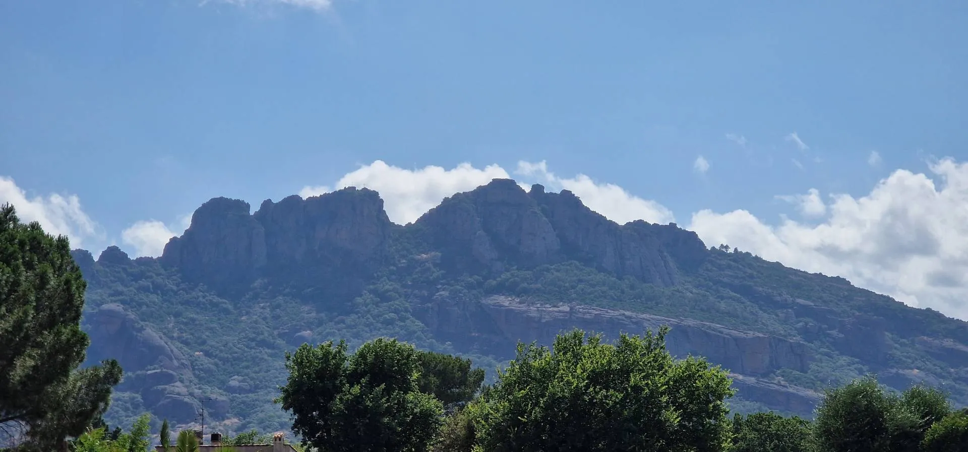 terrain constructible à Roquebrune-sur-Argens (83520)