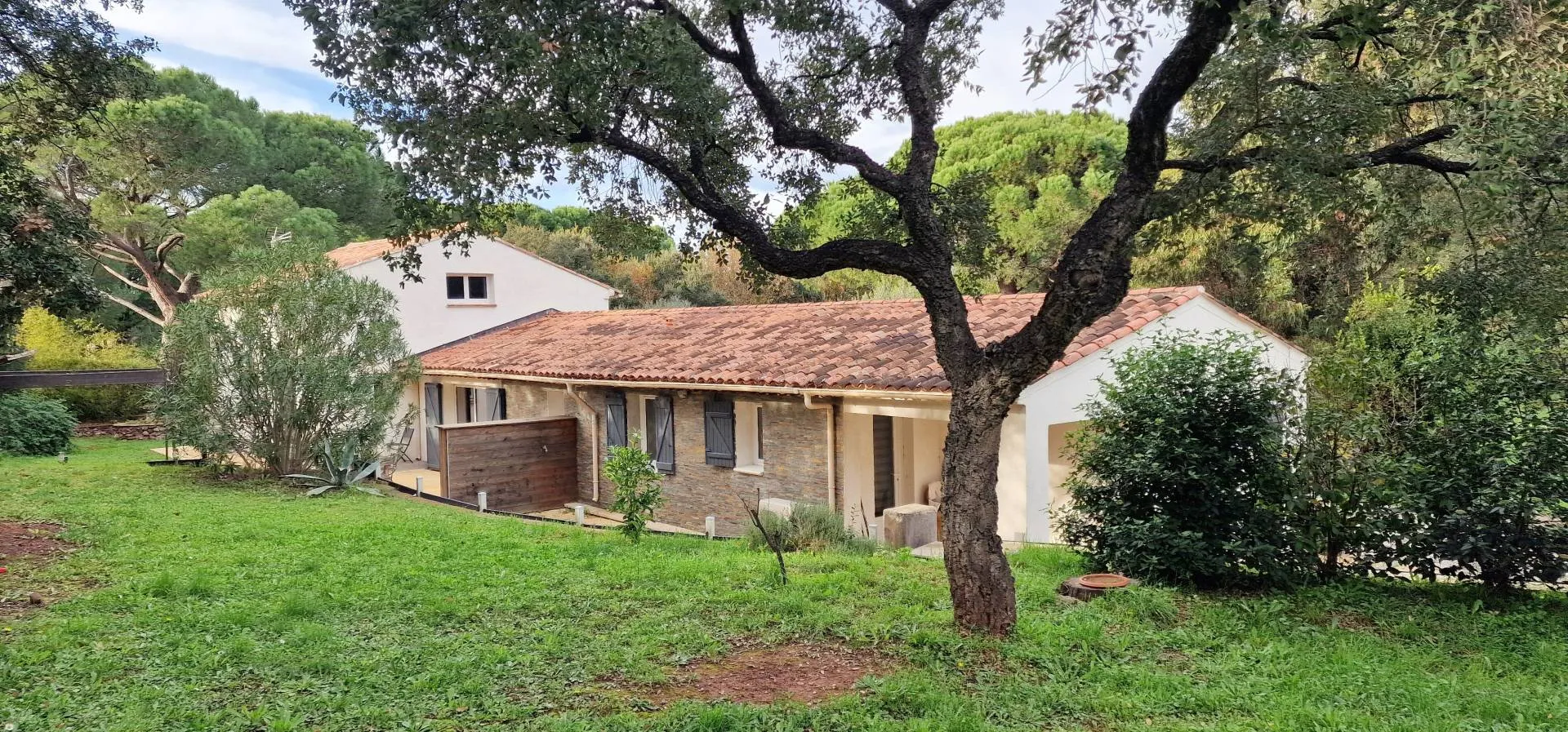 villa 6 pièces à Roquebrune-sur-Argens (83520) — photo 4