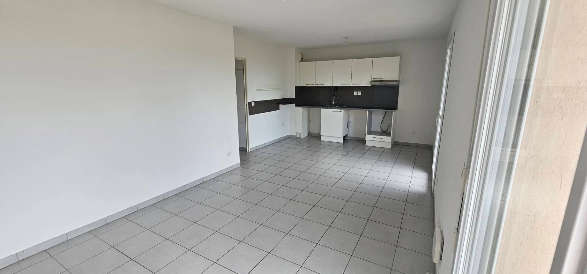 appartement 3 pièces à Roquebrune-sur-Argens (83520) — photo 4