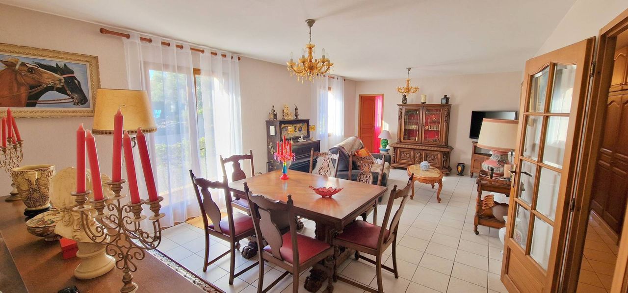 Achat villa 3 chambres Roquebrune sur argens.